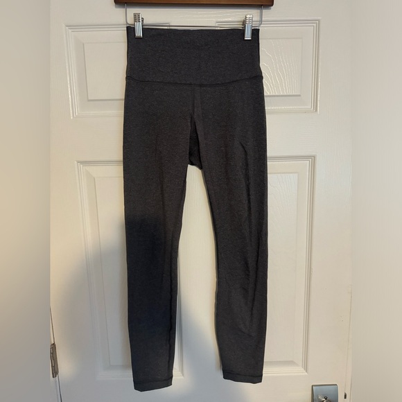 lululemon athletica Pants - Lululemon Wunder Unders 25” size 6